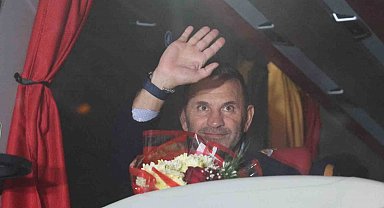 Galatasaray kafilesi, Konya'da