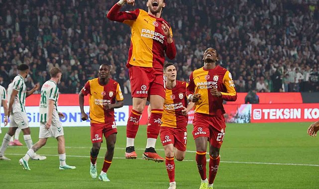 Galatasaray ligde üst üste 4. galibiyetini aldı, puanını 25'e çıkardı
