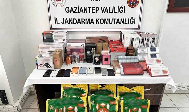 Gaziantep'te 1 milyon TL değerinde kaçak ürün ele geçirildi