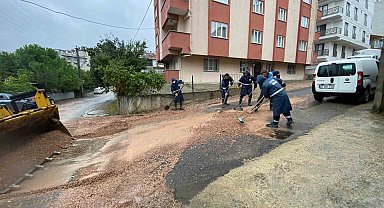 Gebze Belediyesi sağanak yağışa karşı 289 personelle sahada