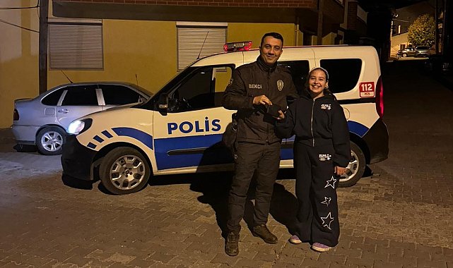 Gediz'de 11 yaşındaki küçük kız bulduğu para dolu cüzdanı polise teslim etti