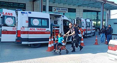 Gıda zehirlenmesi şüphesi: 9 öğrenci hastaneye kaldırıldı