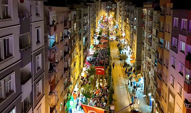 Giresun'da on binler Cumhuriyet için yürüdü