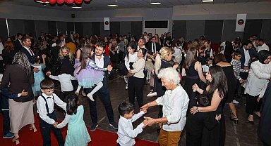 GKV Özel İlkokulu'nda Cumhuriyet coşkusu dansla buluştu