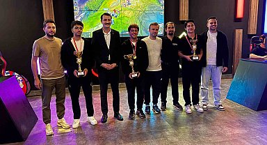 GKV Özel Liseleri öğrencilerinden dijital sporlarda büyük başarı