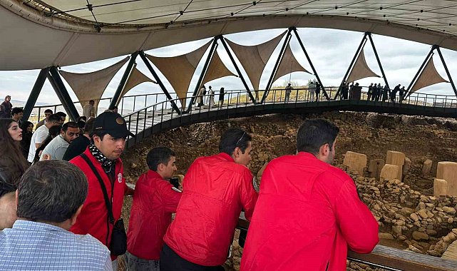 Göbeklitepe, TEKNOFEST sonrası ziyaretçi akınına uğruyor