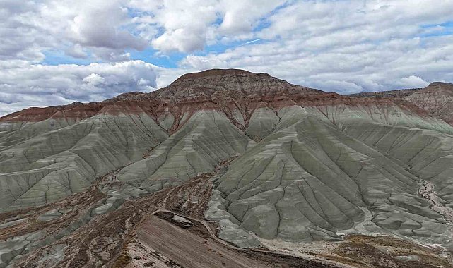Gökkuşağı Tepeleri'nden Kuş Cenneti'ne uzanan doğa rotası yerli ve yabancı turistleri çekiyor