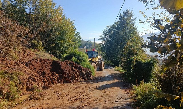 Gölyaka'da heyelan sonrası yolları güvenli hale getirdi