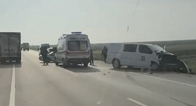 Gönen-Bandırma yolunda trafik kazasında 3 kişi yaralandı
