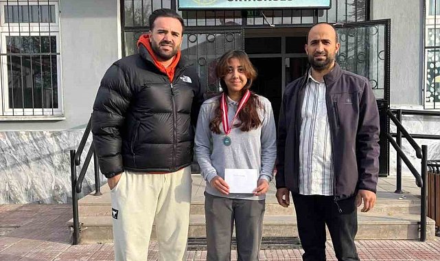 Günyaz'dan atletizmde büyük başarı