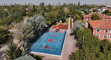 Gürpınar mahallesinde yenilenen Deringöz Parkı ve yüzme havuzu tanıtılacak