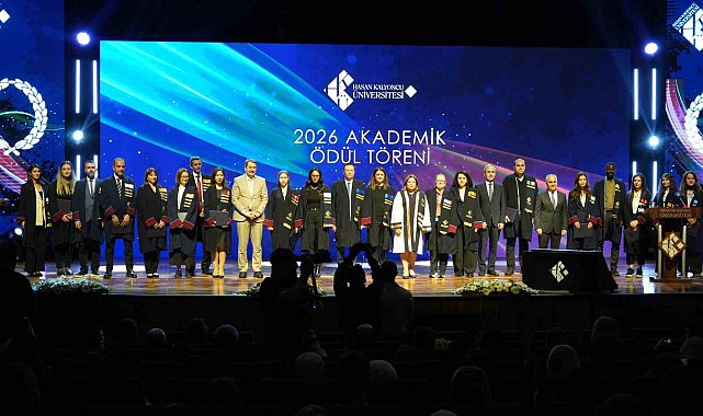 Hasan Kalyoncu Üniversitesi'nde akademik ve sportif başarılar ödüllendirildi
