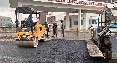Hastaneler bölgesinde hafta sonu asfalt mesaisi