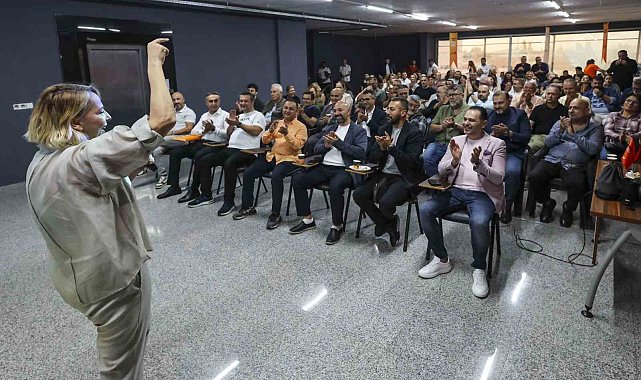 Hatice Öz: "ATSO kimsenin şahsi mülkü, kimsenin mirası değildir"