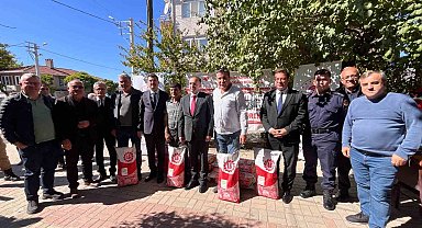 Hayrabolu'da 96 çiftçiye yüzde 50 hibeli kanola tohumu dağıtıldı