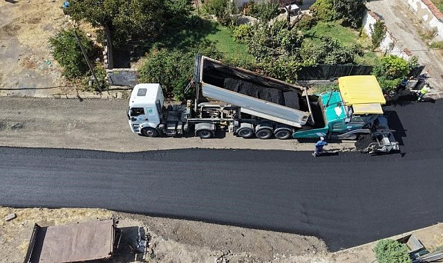 Hayrabolu'da üç caddede asfalt çalışması