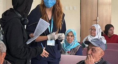 Huzurevi sakinlerine ağız ve diş sağlığı taraması