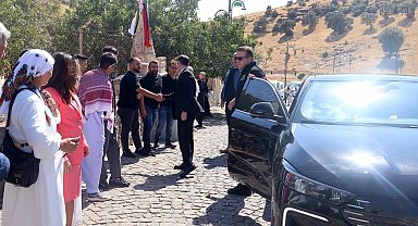 İdil Kaymakamı Adıgüzel, Ezidi vatandaşların Cema Bayramı coşkusuna ortak oldu