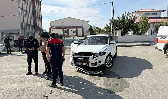 Iğdır'da trafik kazası: 2 sürücü yaralandı