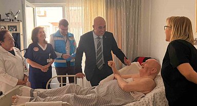 İl Sağlık Müdürü Görgülü'den evde bakım hizmeti alan yaşlılara ziyaret