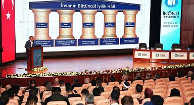 İnönü Üniversitesi'nde "Din ve Bağımlılık" sempozyumu başladı