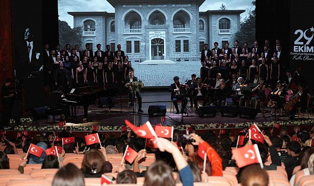 İnönü Üniversitesinde Cumhuriyetin Ezgileri yankılandı