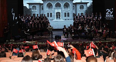 İnönü Üniversitesinde Cumhuriyetin Ezgileri yankılandı