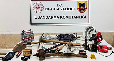 Isparta'da tarihi eser operasyonları: 20 şüpheli hakkında adli işlem