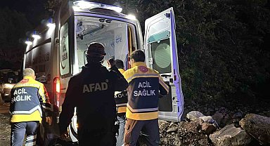 Isparta'da Yazılı Kanyon'da mahsur kalan 3 İHH gönüllüsü kurtarıldı