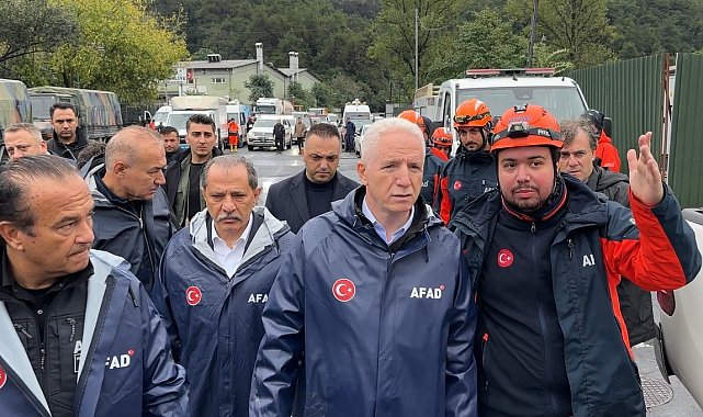 İstanbul Valisi Davut Gül: "Yaklaşık 2 bin 500 civarında hemşehrimiz kurtarıldı"