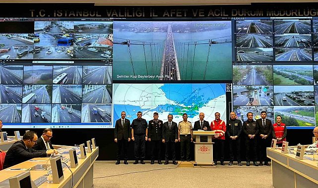 İstanbul Valisi Davut Gül: "Yarın da okullarımız tatil edildi"