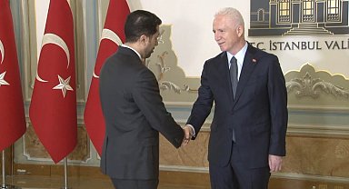 İstanbul Valisi Gül, Cumhuriyet Bayramı dolayısıyla tebrikleri kabul etti