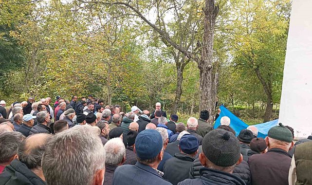 İstanbul'daki sel felaketinde hayatını kaybeden Ahmet Usta, Sinop'ta toprağa verildi