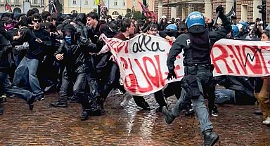 İtalya protestolarında 271 kişiye gözaltı
