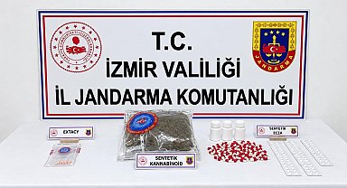 İzmir'de jandarmadan uyuşturucu ve kaçak sigara operasyonu: 2 tutuklama