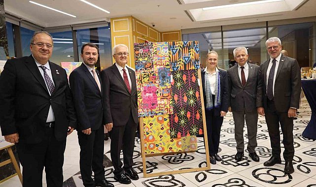 İzmir'de Türk-İrlanda kültürünü buluşturan sergi