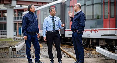 İzmir'in raylarına çeyrek asırdır iz bırakıyorlar