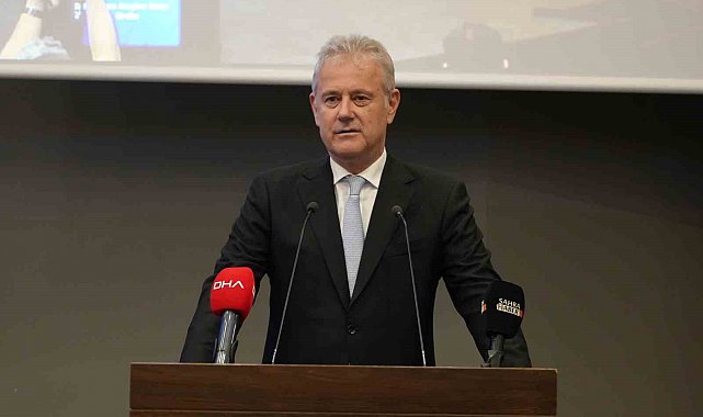 İZTO Başkanı Özgener güven tazeledi