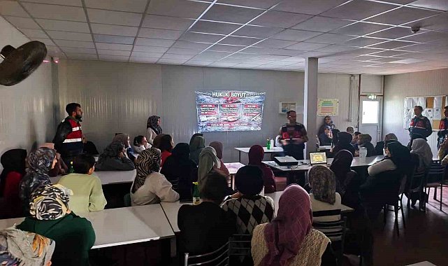 Jandarma vatandaşlara uyuşturucuyla mücadele eğitimi verdi