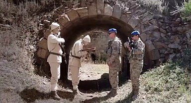 Jandarmadan çocuk evleri sakinlerine anlamlı Erzurum turu