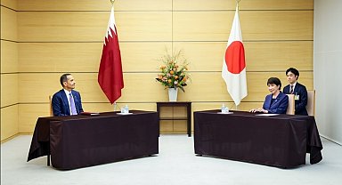 Japonya Başbakanı Takaichi, Katar Başbakanı Al-Thani ile Tokyo'da görüştü