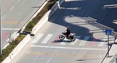 Kaçışı havadan saniye saniye izlendi: Ehliyeti geçersiz, motosikleti çalıntı çıktı