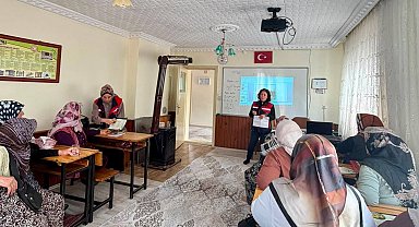 Kadın çiftçilere tarımsal eğitim verildi