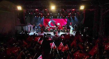 Kağıthaneliler Cumhuriyet Bayramı'nı konserle kutladı