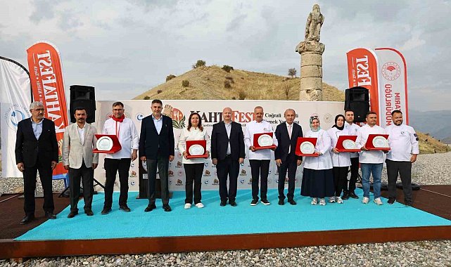 Kahta'nın yöresel lezzetleri KAHTAFEST'te tanıtıldı