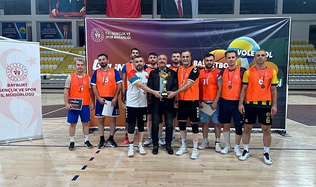 Kamu Spor Oyunları Voleybol İl Birinciliği tamamlandı