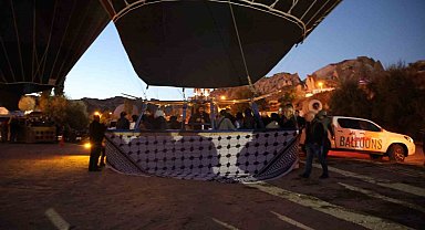 Kapadokya'da sıcak hava balonları Gazze için havalandı