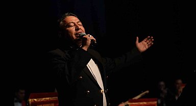 Kara Kuvvetleri Bando Komutanlığı Mardin'de konser verdi