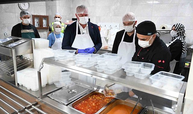 Karacabey Belediyesi'nden her kesime dokunan sosyal destekler