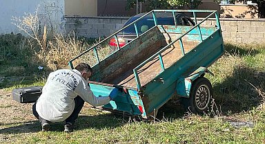 Karaman'da çalınan römork 2 ay sonra sahibinin evinin yanına bırakıldı